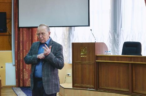 Державинский университет в Тамбове посетил Юрий Вяземский
