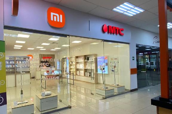 В Тамбовской области открылся первый фирменный салон МТС и Xiaomi 