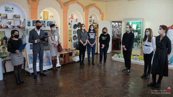 В Котовске впервые открылась выставка начинающих художников
