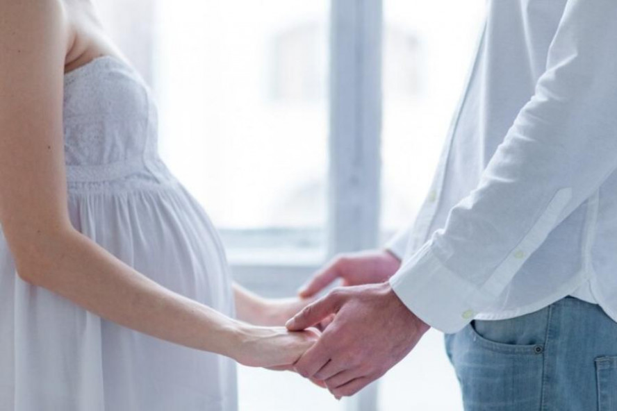 Законопроект о кредитных каникулах для беременных внесли в Госдуму