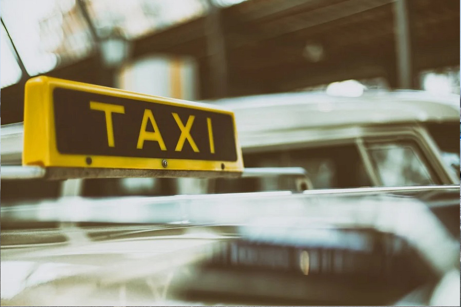 В России могут подорожать услуги такси и сотовая связь