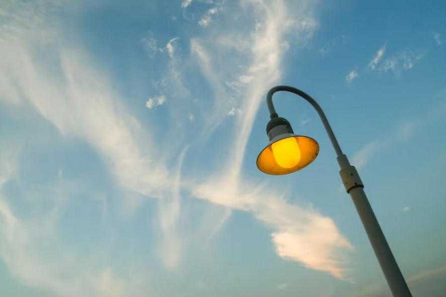 Прокуратура требует восстановить в Бондарском округе уличное освещение