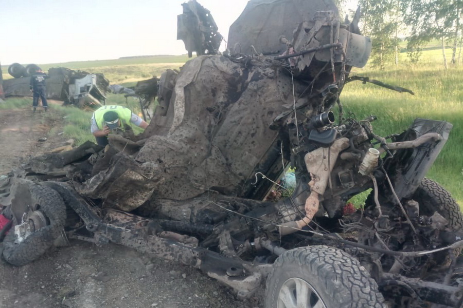 В Тамбовском районе произошла страшная авария с участием трёх автомобилей