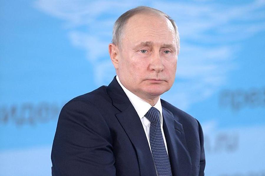 Владимир Путин примет участие в экстренном саммите по коронавирусу