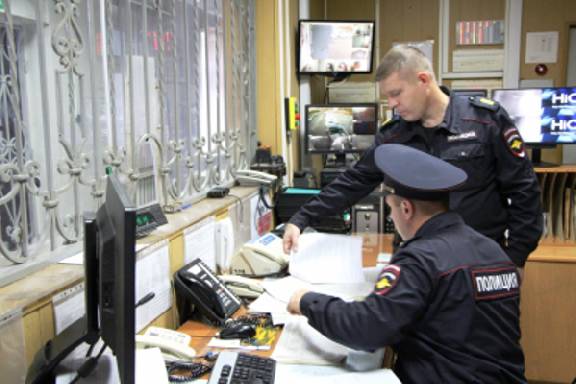В Мичуринском районе тамбовчанка незаконно прописала в комнате иностранца