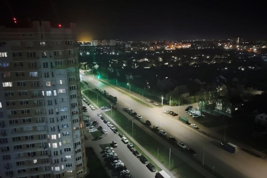Ночной обзор: землетрясение в Китае, "Воздушная тревога" в Тамбовской области, задержка 16 поездов