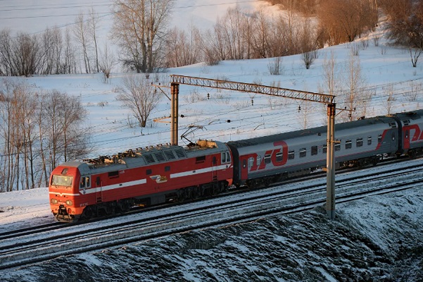 Названы самые популярные направления для путешествий поездом в зимние каникулы