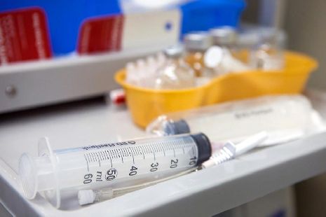 Клинические испытания вакцины от коронавируса начнутся через несколько дней