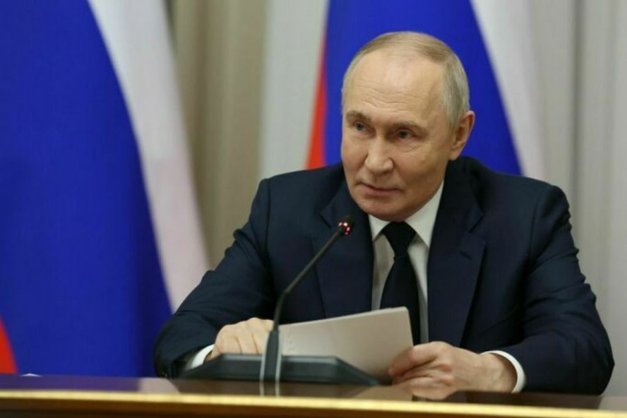 Владимир Путин подписал закон о закреплении изображения крестов на гербе России