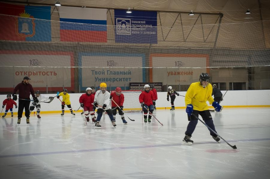 Юные хоккеисты Котовска могут тренироваться на льду круглый год