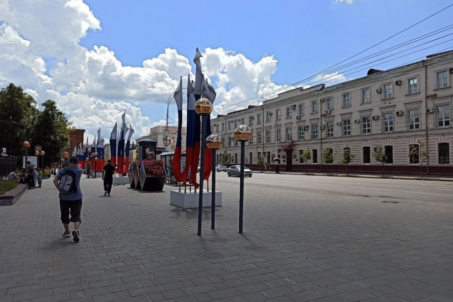Итоги дня: рост цен на продукты, набор волонтёров для дежурства на АЗС, два дома на Привокзальной площади хотят включить в реестр ОКН