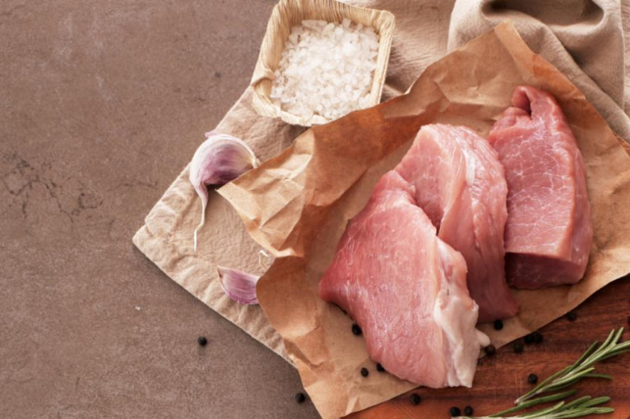 В Госдуме прогнозируют подорожание свинины и снижение стоимости мяса птицы