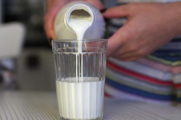 В пастеризованном молоке не нашли антибиотиков