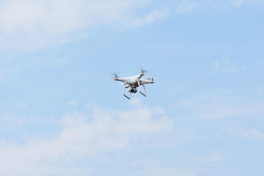 Минтранс поручил усилить меры по защите аэропортов от атак дронов