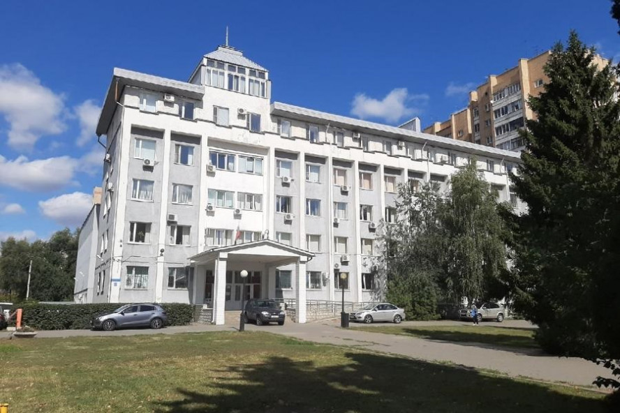 Итоги дня: ремонт фасада здания Ленинского райсуда, продажа складского комплекса за миллиард рублей, оборудование мини-полигона в Тулиновке