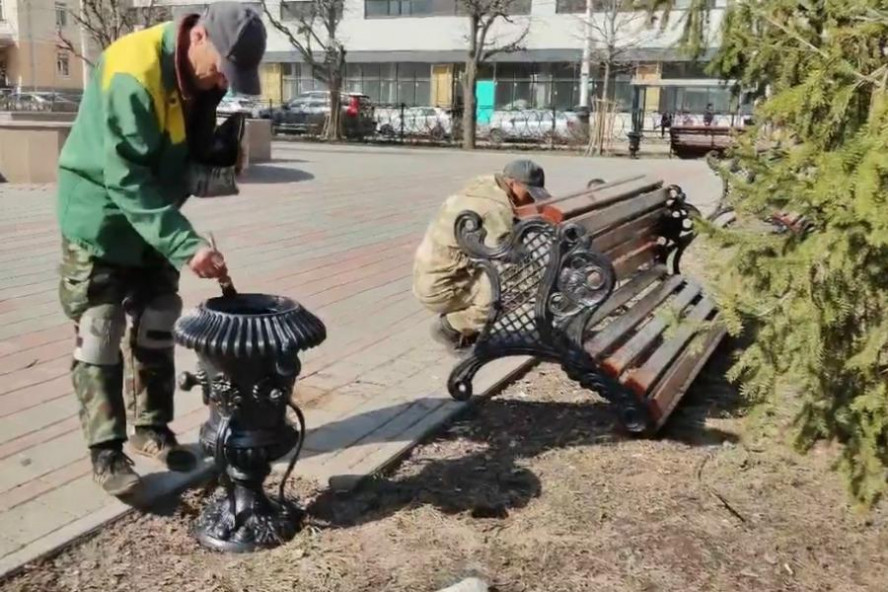 Городские службы Тамбова продолжают масштабную уборку улиц