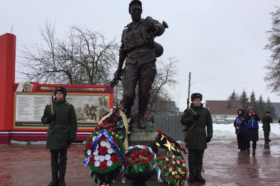 В Тамбовской области открыли памятник солдату локальных войн