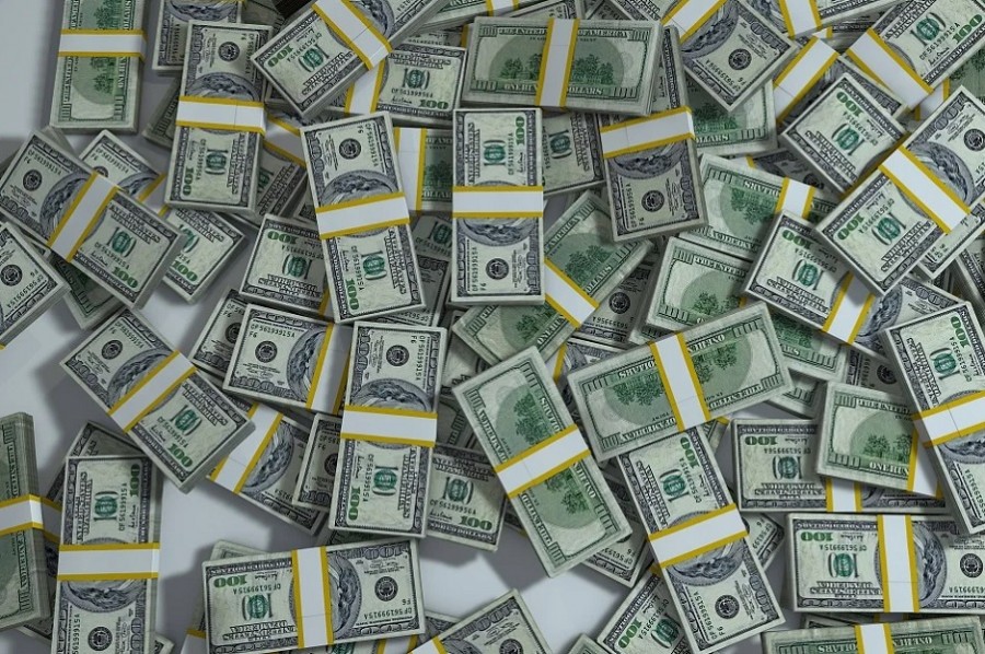В Моршанске выявили восемь фальшивых банкнот номиналом 100 долларов