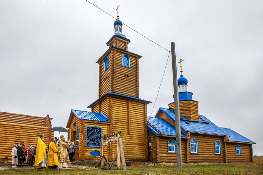 В Тамбовской области освятили новый храм в честь Казанской иконы Божией Матери