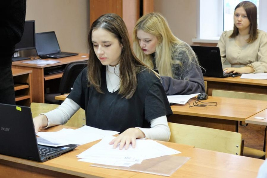 Тамбовские школьники участвуют во всероссийской олимпиаде по информатике
