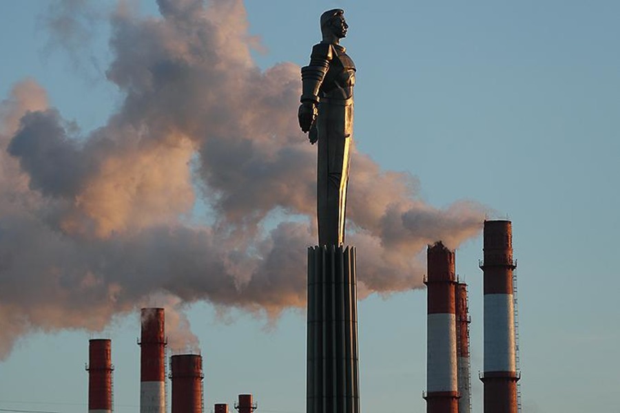 Сократить выбросы парниковых газов в России президент поручил к 2030 году