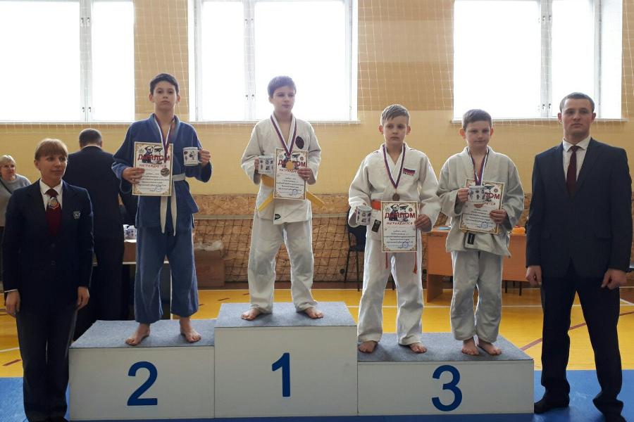 Тамбовские дзюдоисты завоевали пять медалей на юношеском турнире