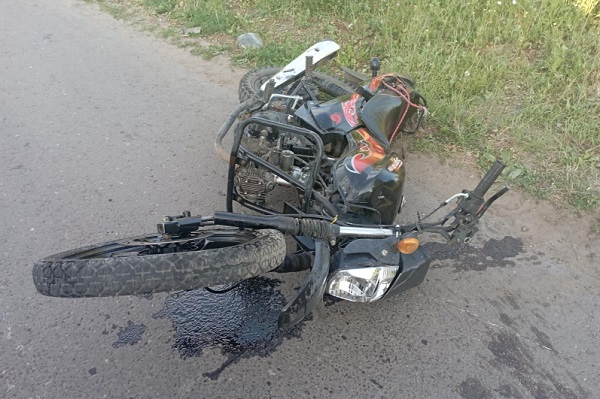 В Тамбовском районе мотоциклист столкнулся с иномаркой