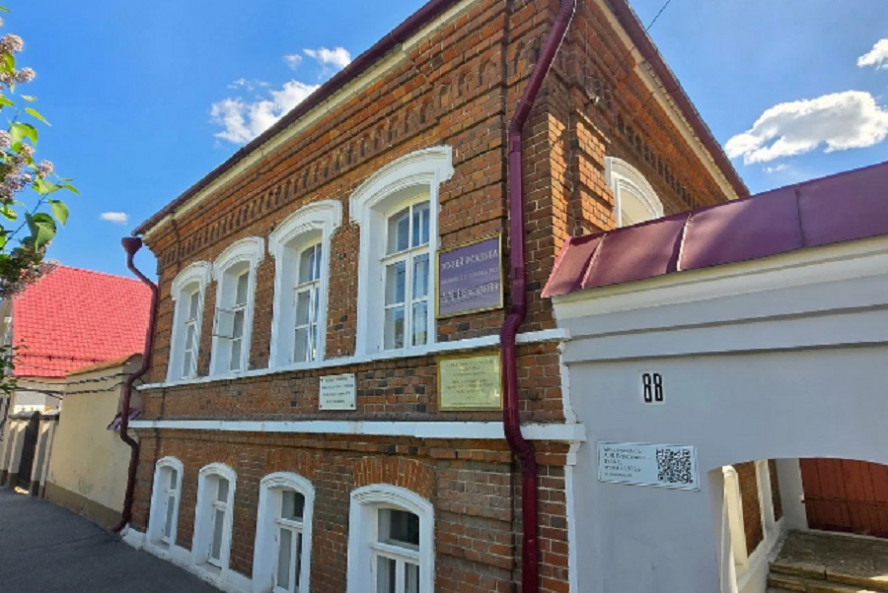 В музее-усадьбе Герасимова открылась выставка "В пространстве образа"