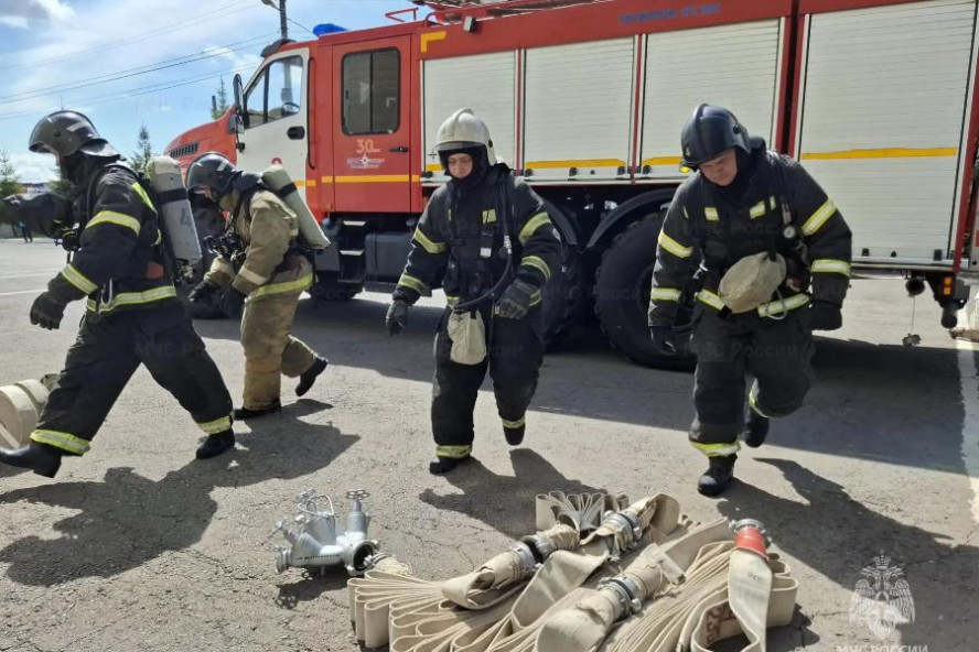 В Тамбовской области определили сильнейшие подразделения газодымозащитной службы