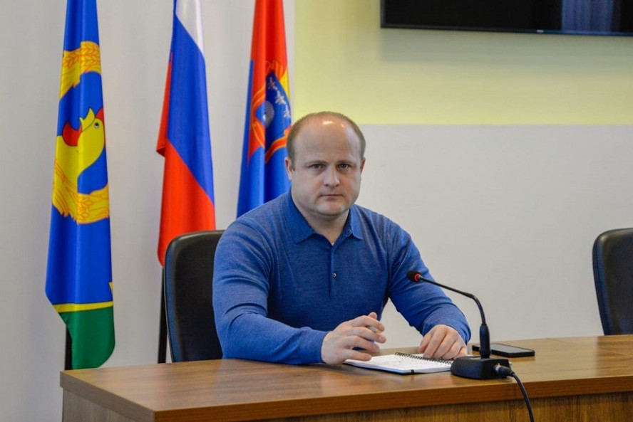 Глава Рассказовского района провёл планерное совещание с заместителями