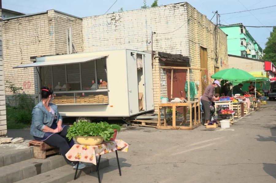 В Тамбове владельцам двух торговых павильонов на Куйбышева предложили самим их демонтировать
