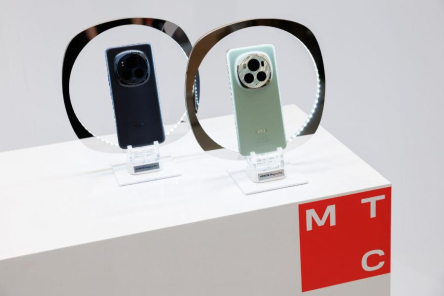 В Тамбове открыт предзаказ на флагманский смартфон HONOR Magic6 Pro с AI-камерой и морозоустойчивой батареей