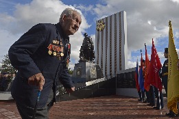 7746.jpg