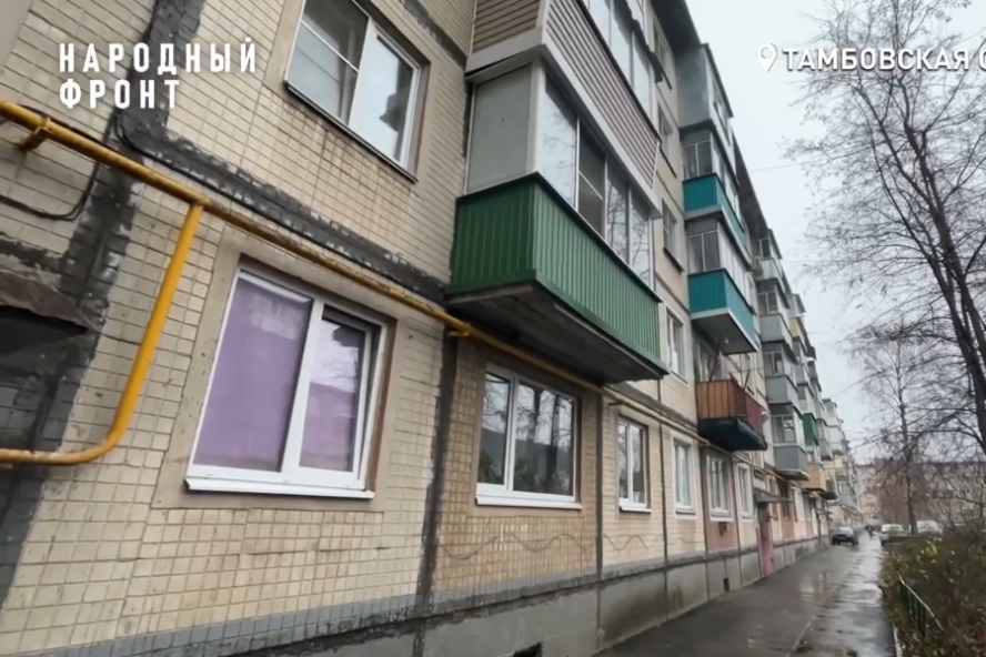 Жители улицы Рязанской второй год борются с отсутствием нормального напора воды
