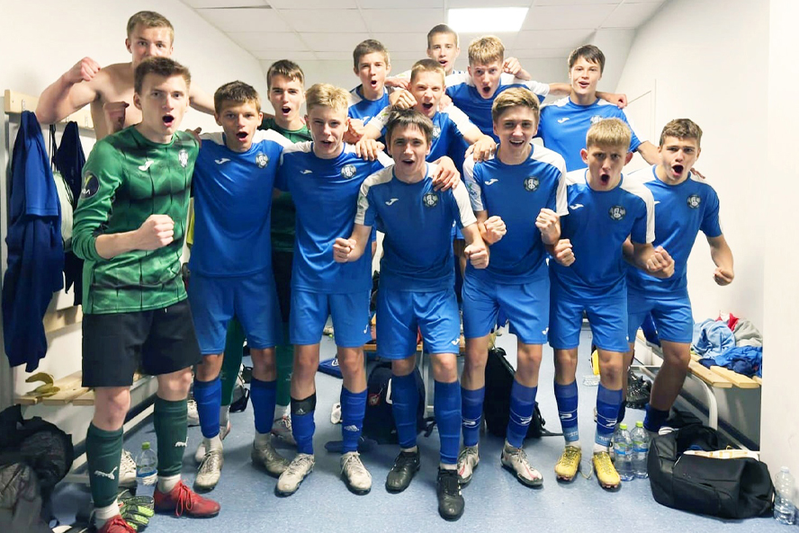 Команда тамбовской "Академии футбола" выиграла в Смоленске