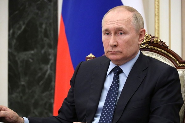 Владимир Путин призвал готовиться к нефтяному эмбарго
