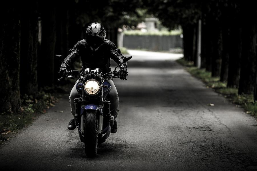 Тамбовские полицейские задержали пьяного мотоциклиста 