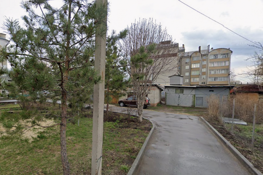В Тамбове ищут хозяина гаража на улице Комиссара Московского