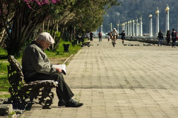 В ПФР сообщили, как может измениться пенсия у работающего пенсионера
