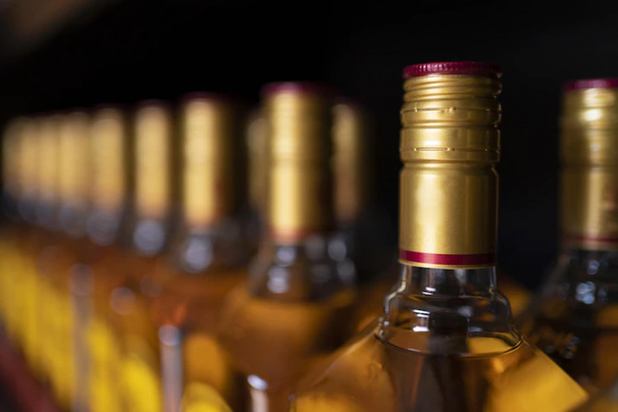 В Госдуме хотят запретить продажу алкоголя лицам до 21 года