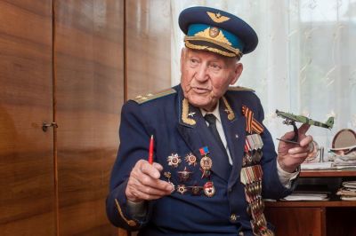 Губернатор поздравил тамбовского ветерана со 102-летием