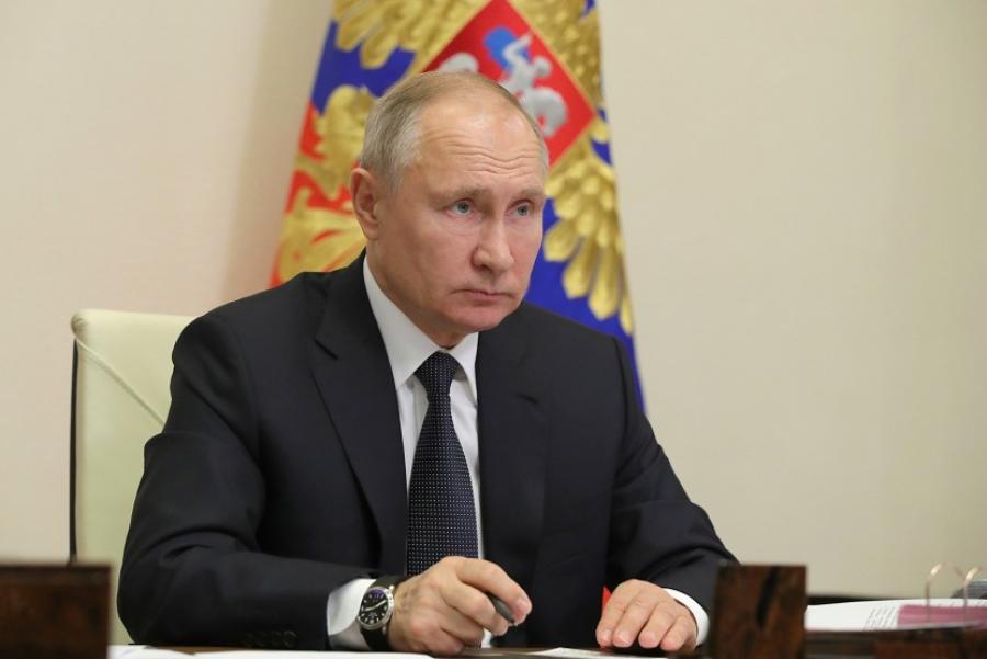 Путин внес в Госдуму поправки, повышающие прожиточный минимум и МРОТ