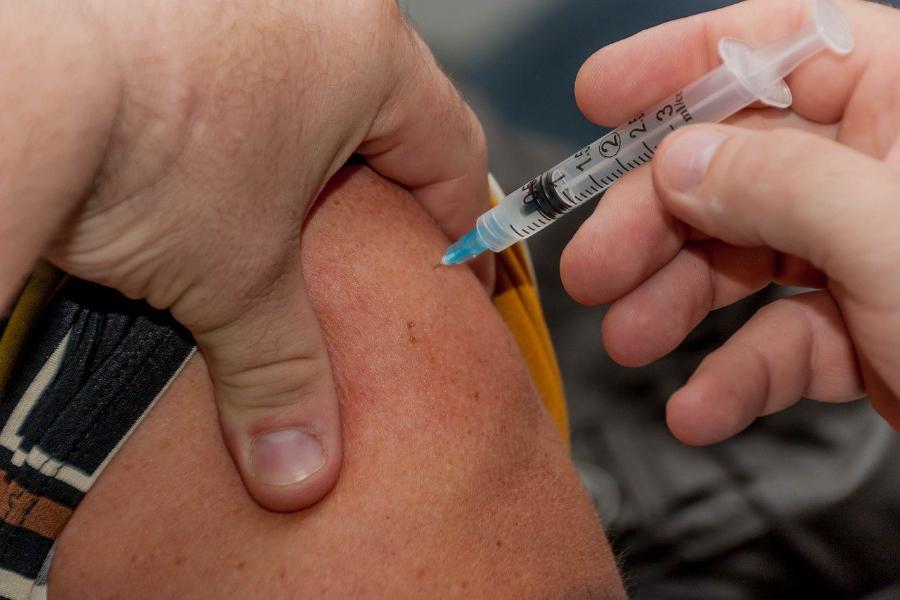 Тамбовским учителям рекомендовано вакцинироваться от коронавируса