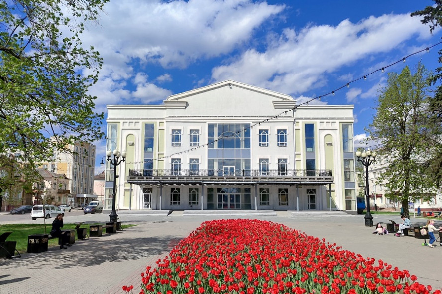 Правосудие с помощью ИИ, сколько участников СВО заявилось на праймериз и рекордное число комаров: что писали про область федеральные и межрегиональные СМИ