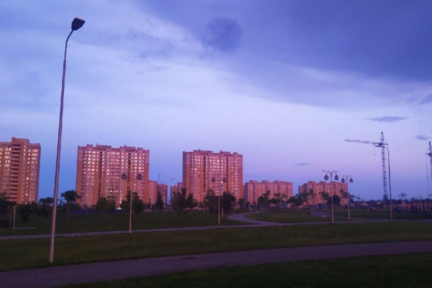 Ночной обзор: новые правила в сфере труда и расчётов, фестиваль open-air "НЕпроза жизни" в Тамбове, поражение Даниила Медведева в первом круге US Open