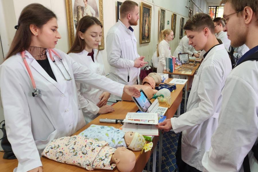 В Державинском проходит Неделя презентаций студенческих научных объединений