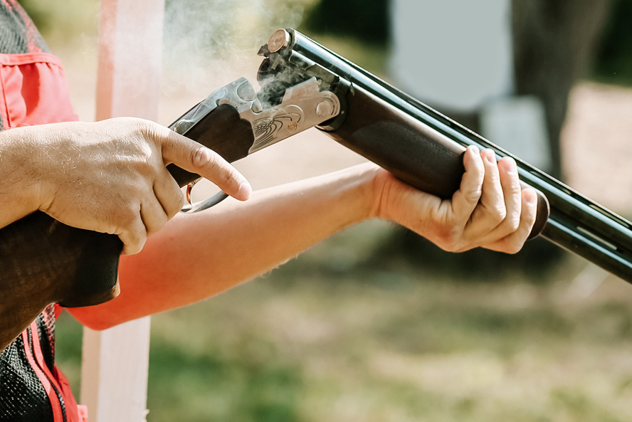 В Тамбовской области у мужчины изъяли ружьё, 40 патронов и порох