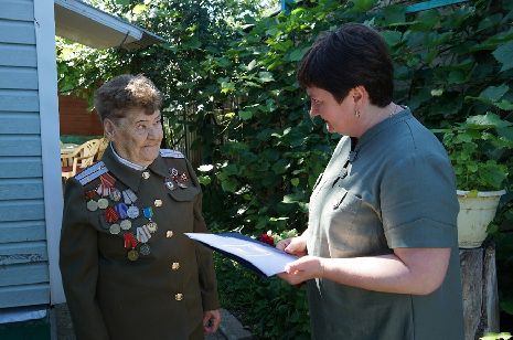 В Тамбове ветеранов Великой Отечественной войны поздравили с Днём медика