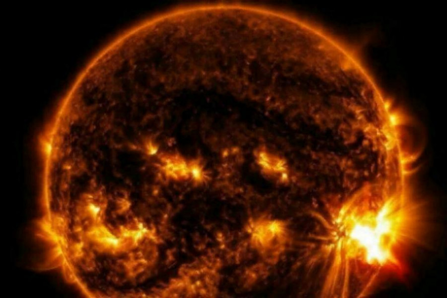 На Солнце зафиксировали две мощные вспышки подряд впервые за семь лет