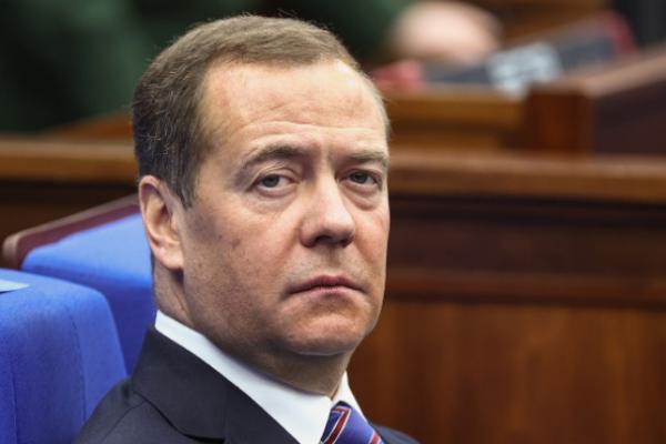 Дмитрий Медведев заявил о возможности возвращения смертной казни в России